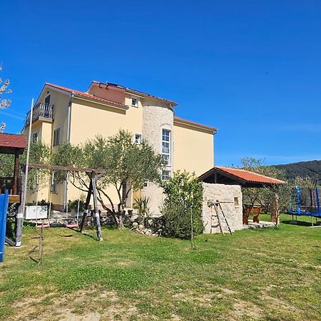 Apartments Batistic Supetarska Draga Bagian luar foto
