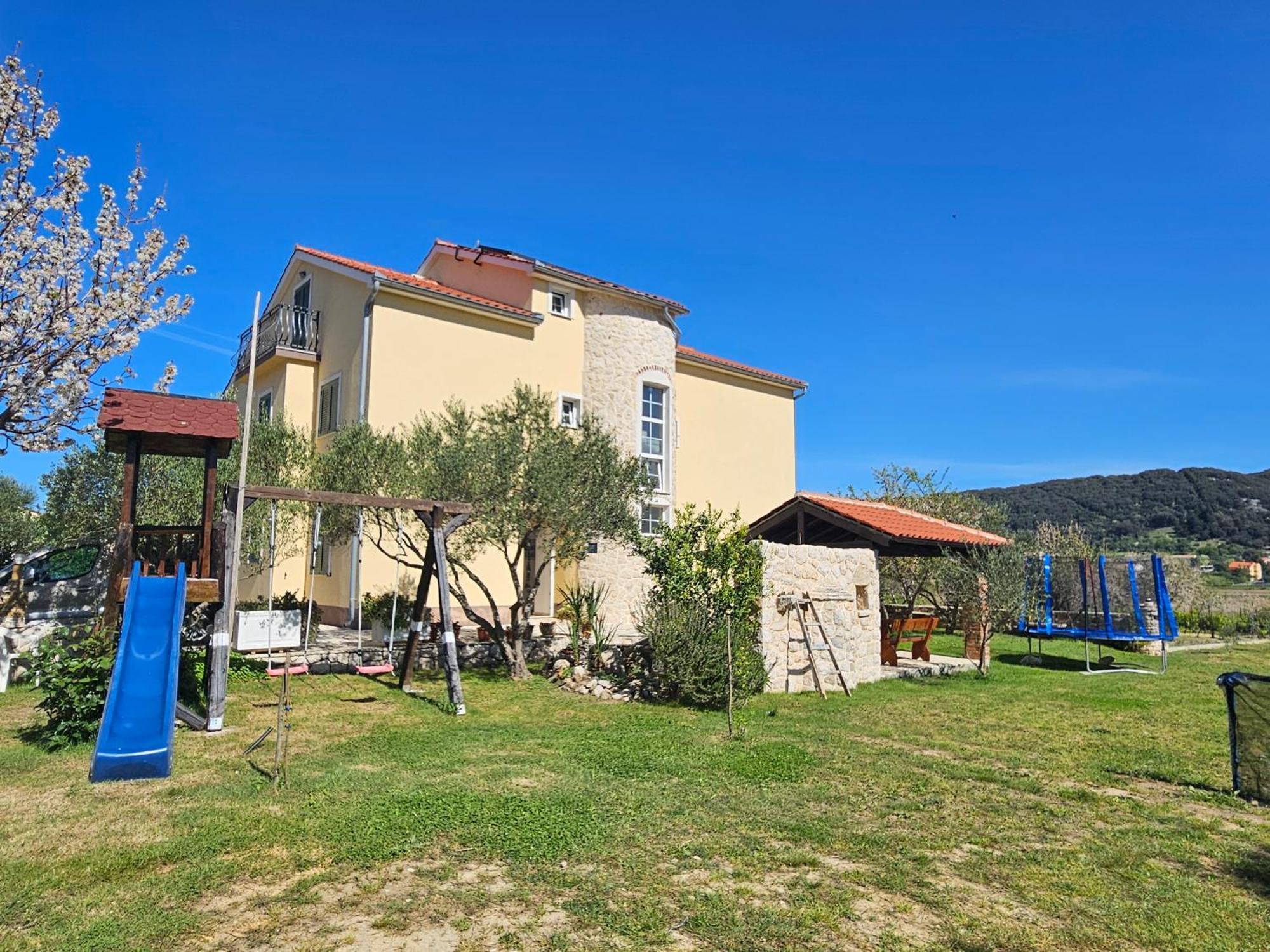 Apartments Batistic Supetarska Draga Bagian luar foto